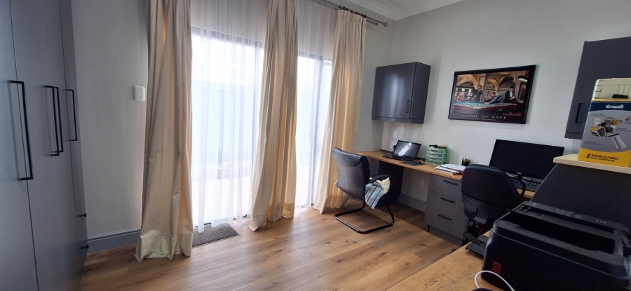 3 Bedroom Property for Sale in Albertinia Western Cape